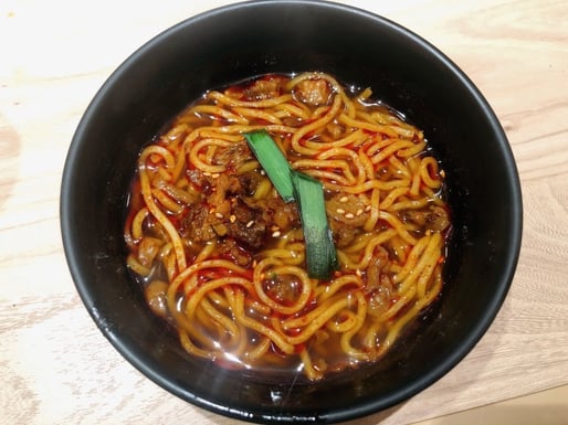 旨辛ユッケジャンラーメン