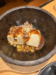 焼肉屋の四川風麻婆豆腐 唐辛子3つ