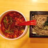 辛つけもつ蕎麦