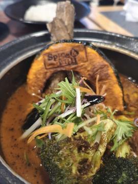 手ごね豚ハンバーグカレー 9