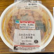 ふわふわ玉子のミニ旨辛麺
