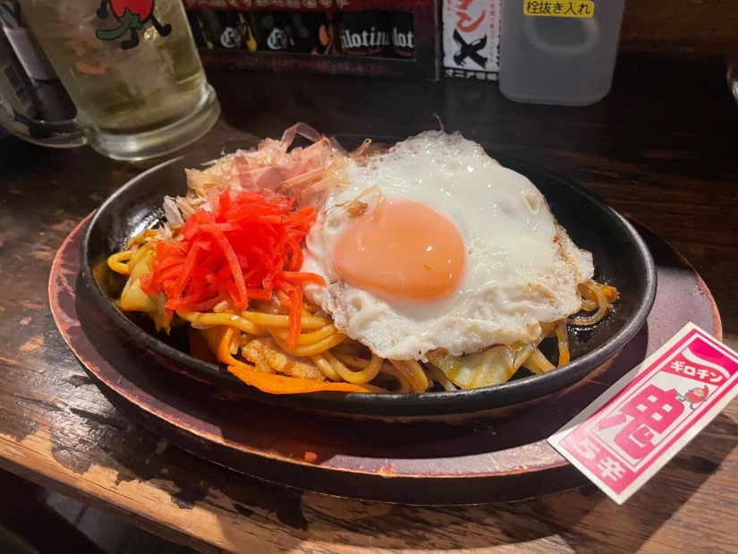 ギロチン鉄板焼きそば 5辛 鬼