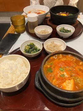 スンドゥブ 4辛