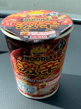 トップバリュベストプライス 激辛　ヌードル 唐辛子の辛さ×5倍