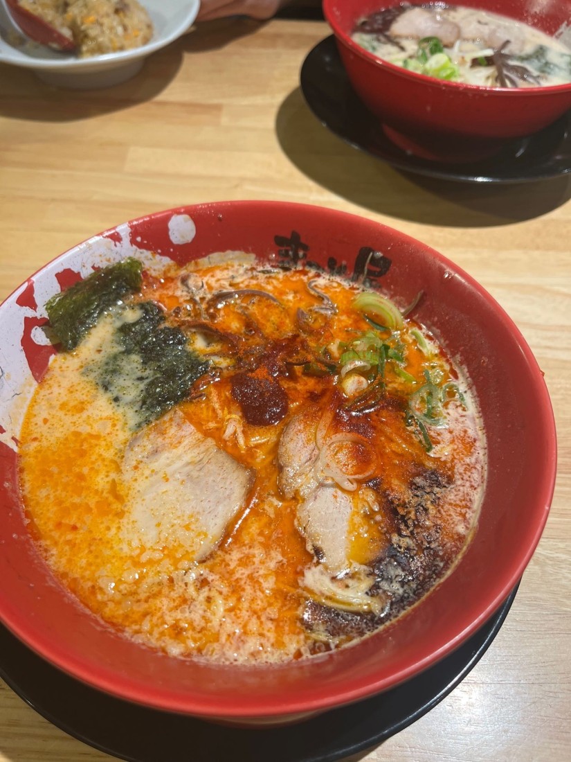 赤辛牛白湯ラーメン 大辛