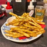 めっちゃシビれる、こぼれポテトフライ