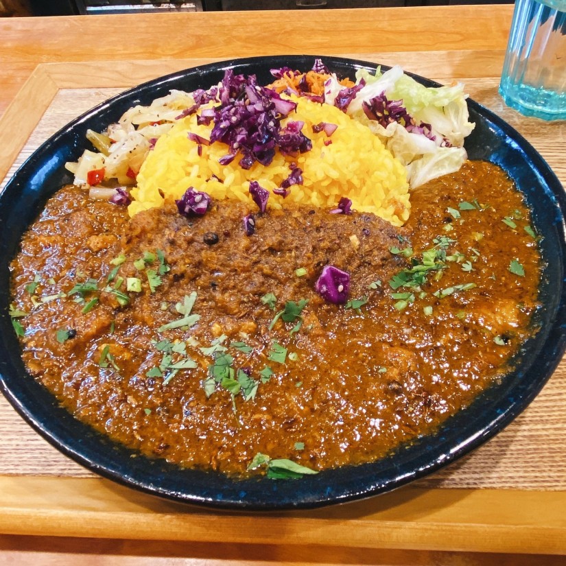 スパイシーチキンカレーZ定食