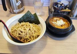 超濃厚きざみ焼豚辛つけ麺 激辛