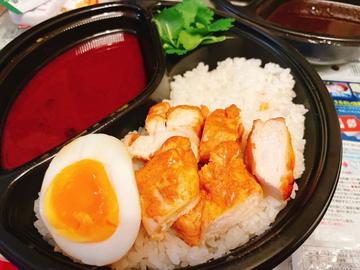 赤と黒のあいがけ 辛口