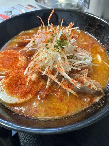 とろ肉らーめん 大辛