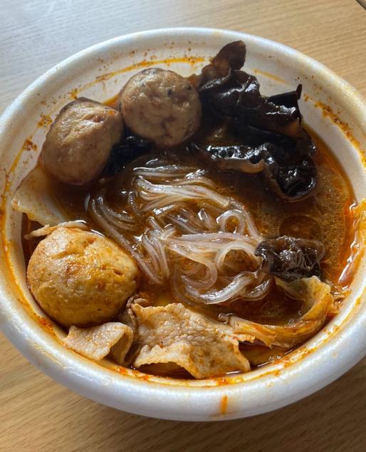 日替わりスープ春雨 5辛(極辛)