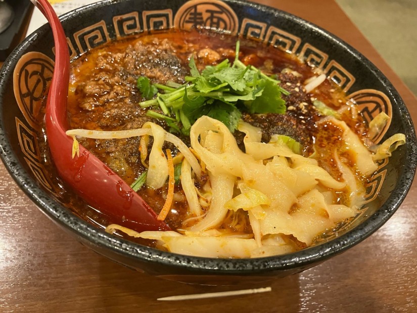 マーラー刀削麺(激辛)