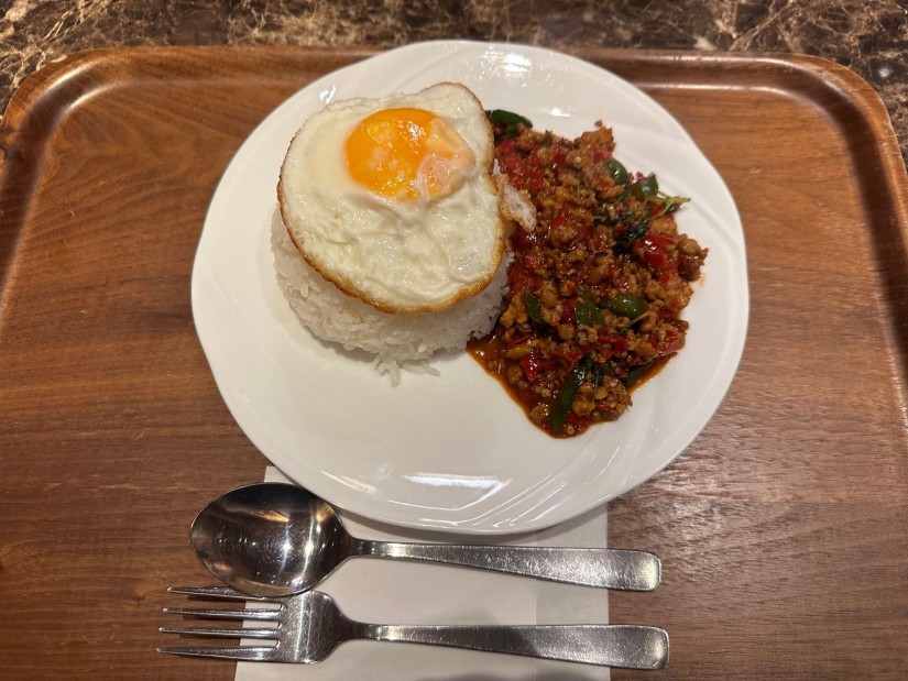 パッガパオ 4辛