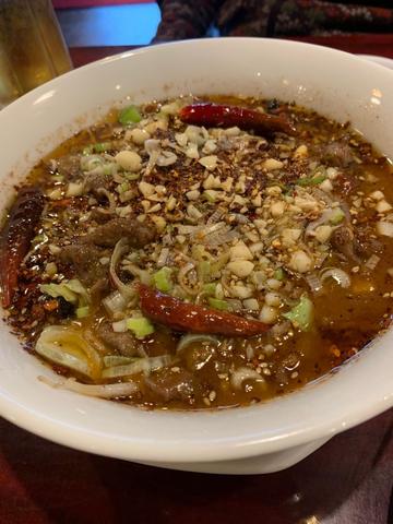 水煮牛肉四川風