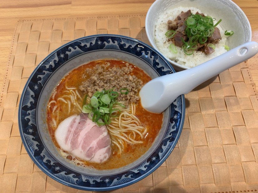 坦々麺