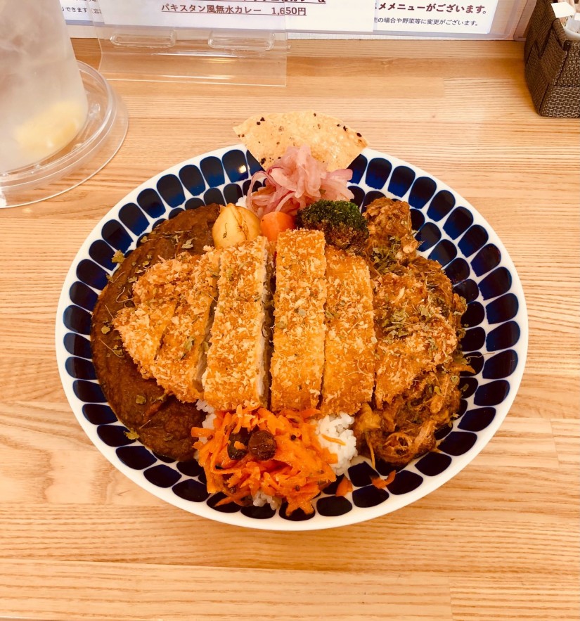 あいがけカレー 鬼辛