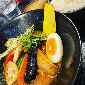 季節の旬野菜のスープカレー 5辛