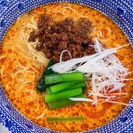 担々麺 (かなり辛くしてとお願い)