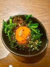 麻辣には玉ホーレン