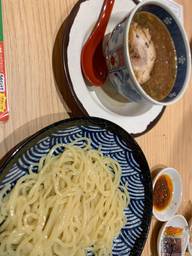 肉たれ濃厚つけ麺