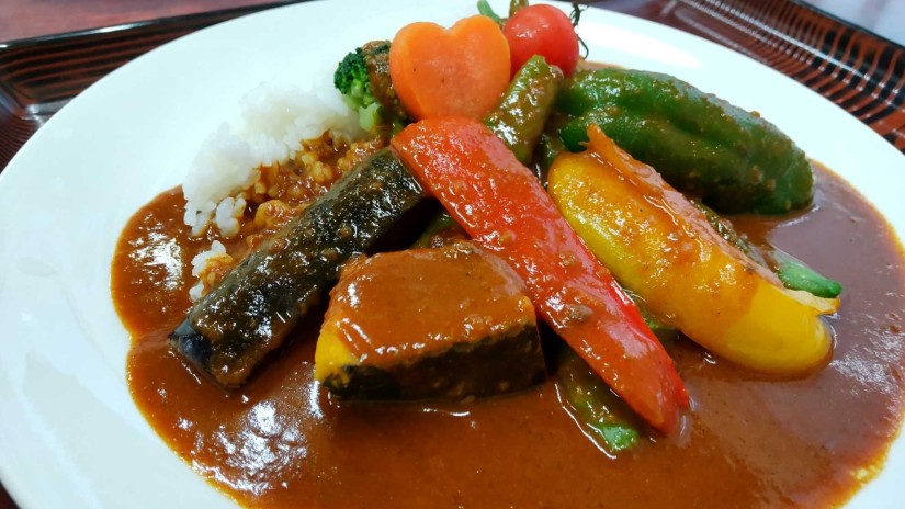 野菜カレー ４倍…中級者向け 辛い物には自信あるよ！という方向け