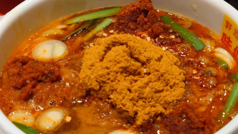 エイリアン 食べれる人は宇宙人