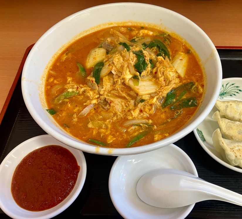 チゲ味噌ラーメン 秘伝の辛みそトッピング