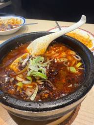 薬膳石焼麻婆豆腐 地獄辛