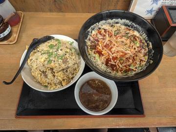 重慶汁あり担々麺 3辛