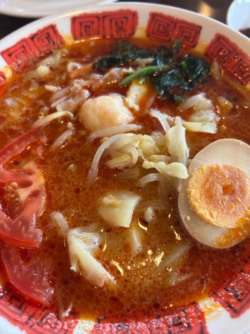 蟹小籠包入り!海鮮麻辣湯 3辛