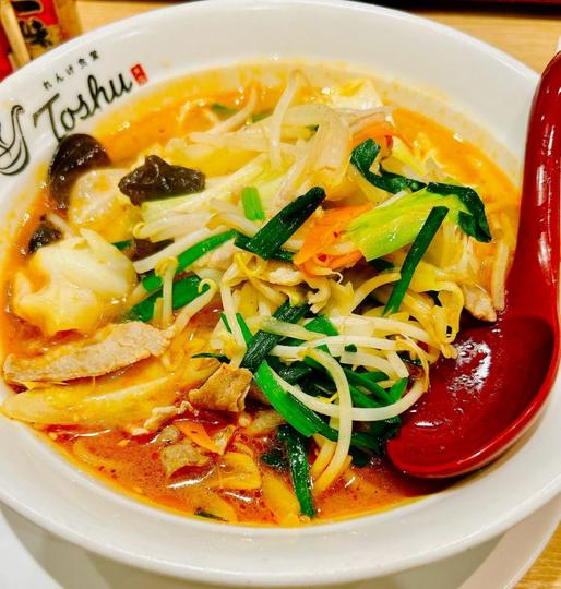 野菜たっぷり赤たんめん