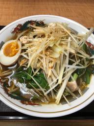 青なんばんラーメン やみつきになる辛さ