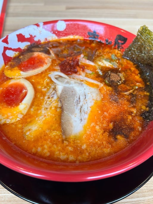 赤辛牛白湯ラーメン 3激