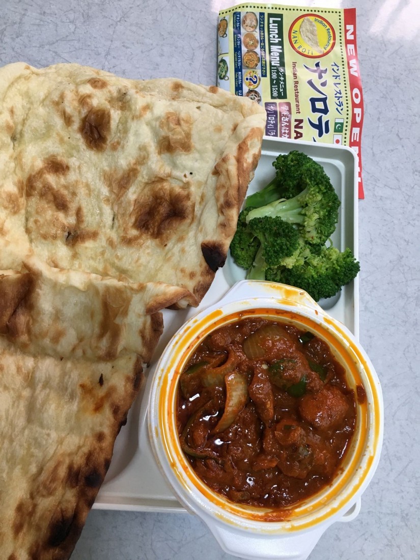 チキンティッカマサラ 8ロティデスホット