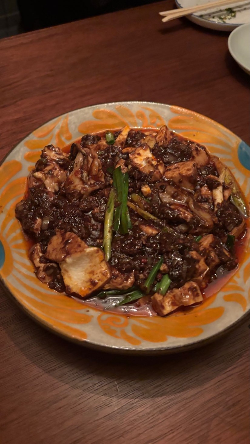 広島県産の牡蠣麻婆豆腐