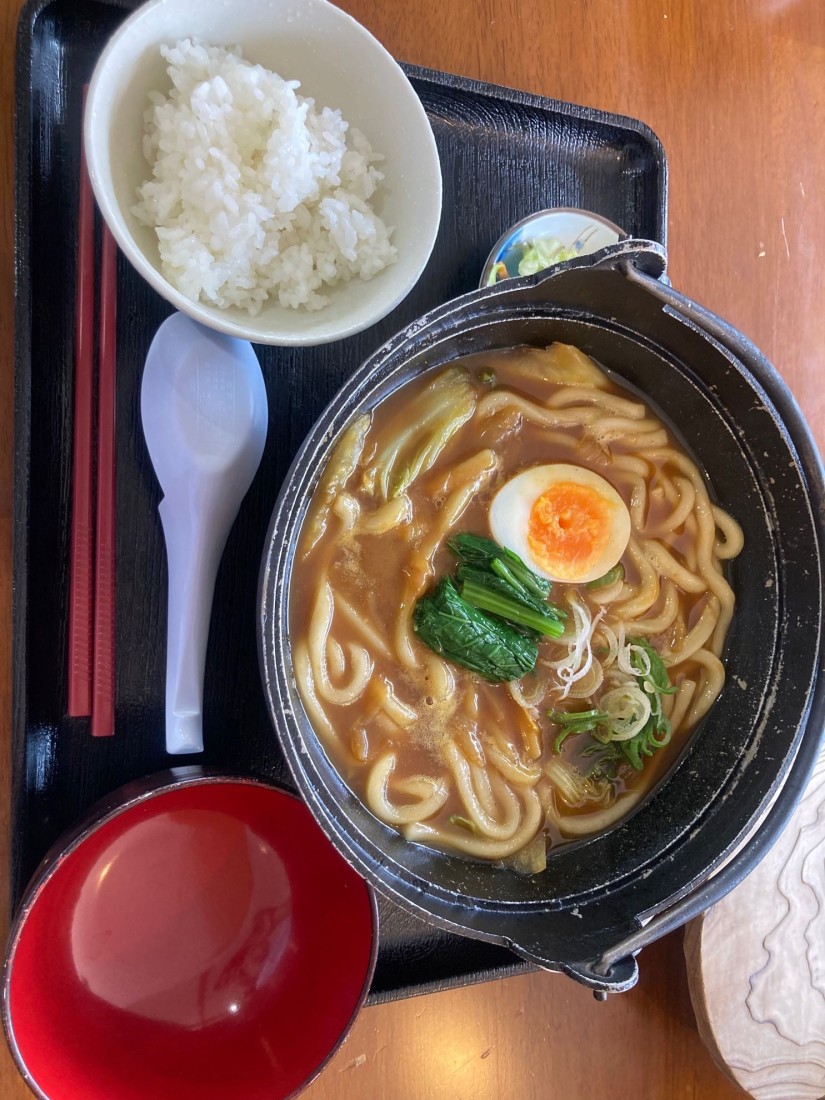 鍋焼きカレーうどん