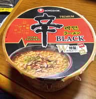PREMIUM 辛ラーメン BLACK