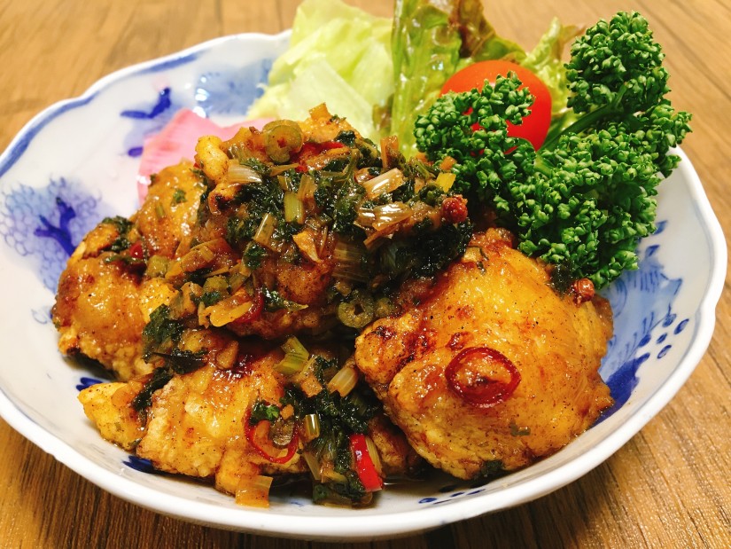 発酵揚鶏の四川炒め