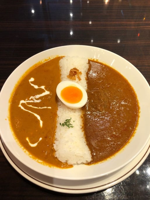 ビーフとエビのハーフ 大辛10倍