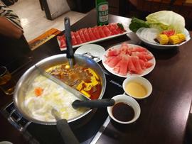 鴛鴦鍋 中辣