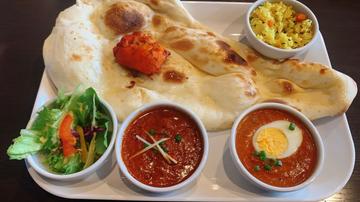 ホリデーダブルランチ インド人もびっくり 超激辛