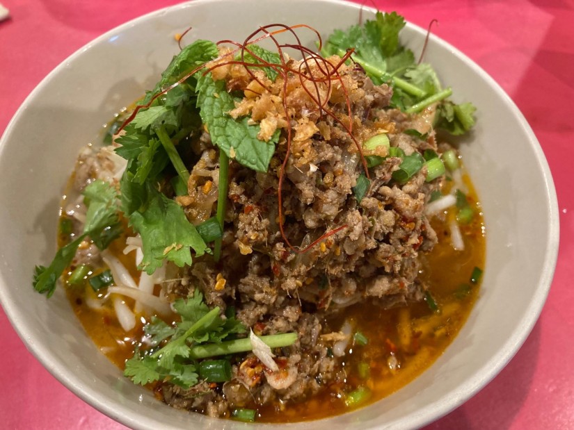 激辛モモタイラーメン