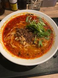 担々麺(汁あり) 辛さ3,しびれ3