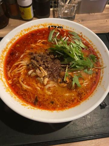 担々麺(汁あり) 辛さ3,しびれ3