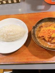 スパイスチキンカレー 辛増し