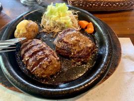 ウルトラジャンボ１００%ビーフハンバーグステーキ
