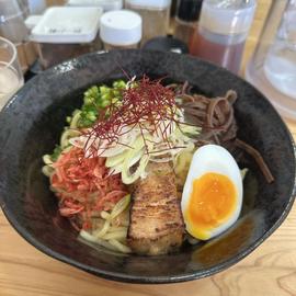 えび塩油そば 自家製激辛高菜