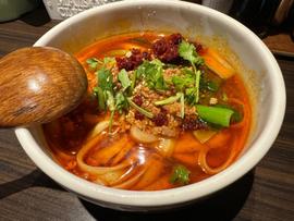 激辛!麻辣刀削麺