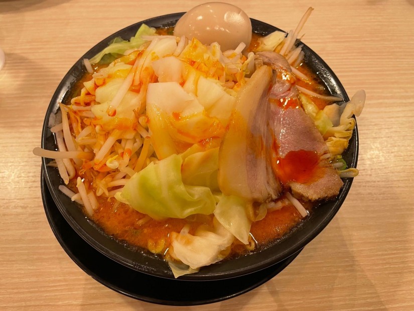 辛とんこつラーメン