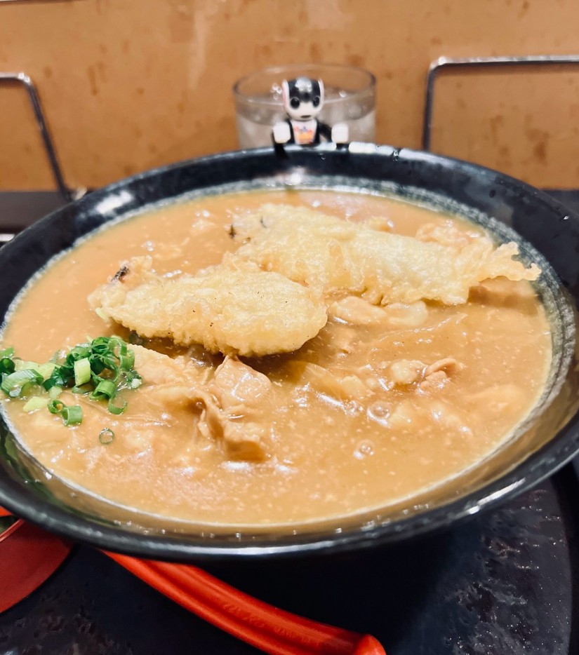 牡蠣天カレー蕎麦 辛さ表記なし